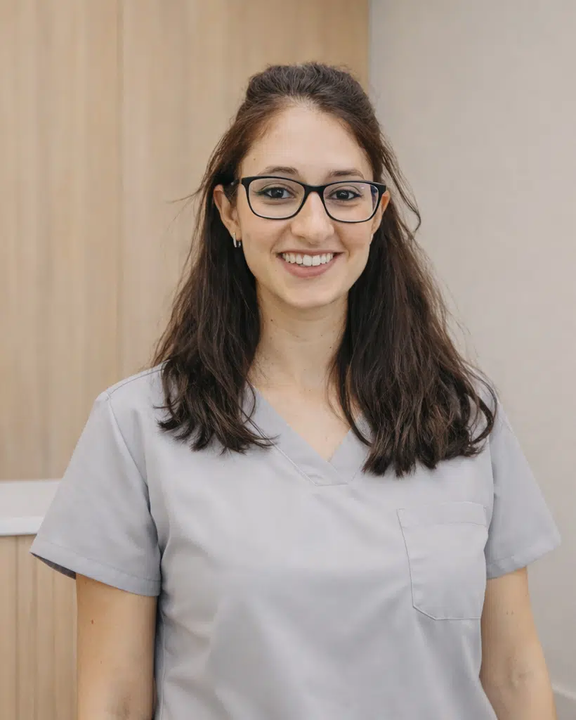 Dr. Viki Karassellos